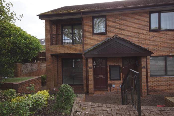 1 Park End Court, Park End Lane, Cyncoed, Cardiff  CF23 6JA