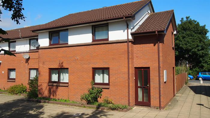 89 Heathmead, Heath, Cardiff  CF14 3PL