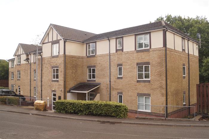 15 Heol Llinos, Thornhill, Cardiff  CF14 9JF